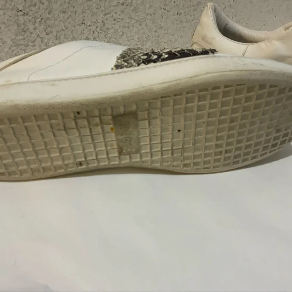 Vince Vista slip on size 6.5/ 36.5 sneaker